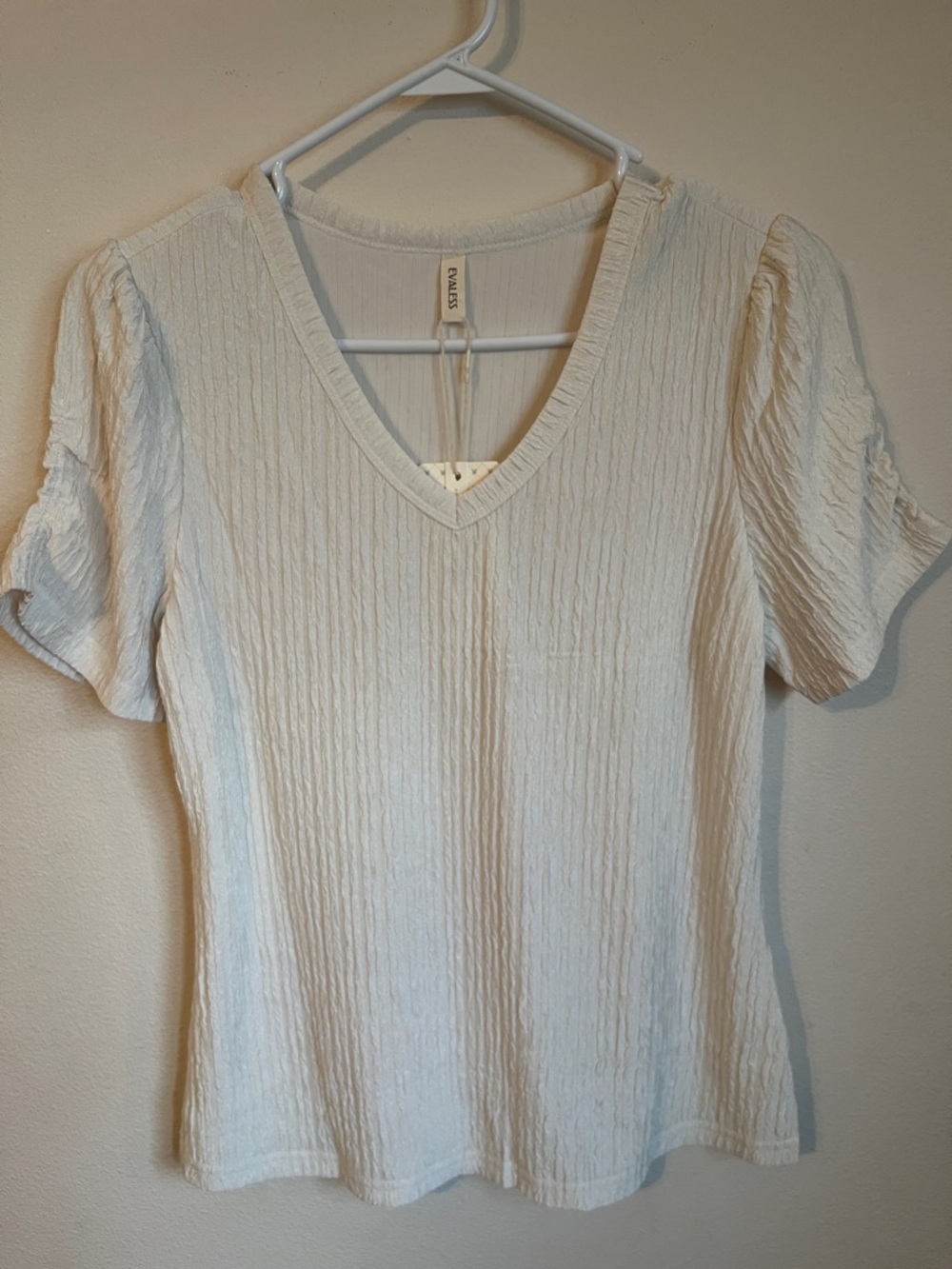 Women's Cream V-Neck Short Sleeve Textured Tee